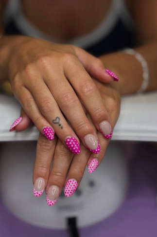 Nails pink